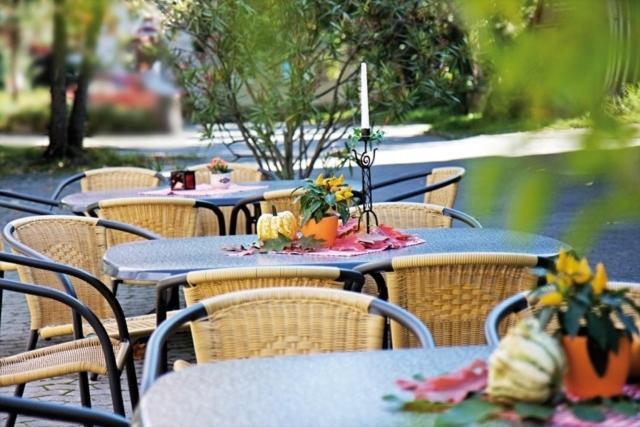 Hotel Krone Nellingen Bagian luar foto