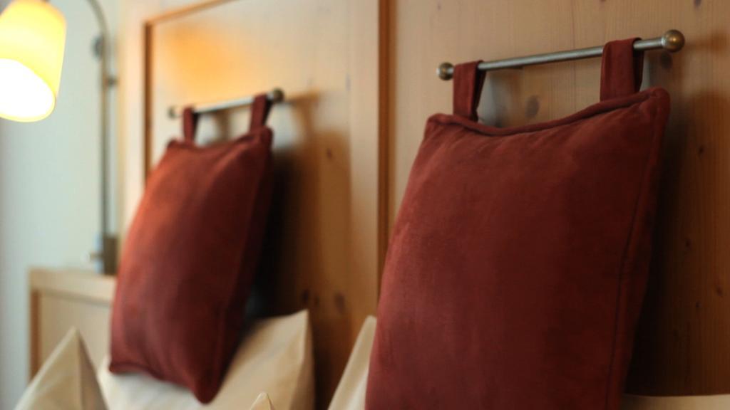 Hotel Krone Nellingen Bagian luar foto