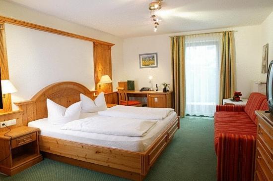 Hotel Krone Nellingen Bagian luar foto